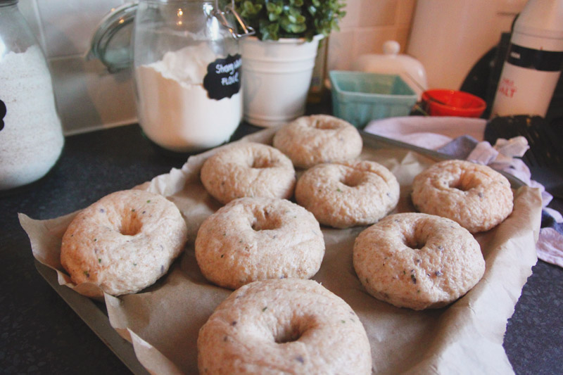 Red Onion & Chive Bagels