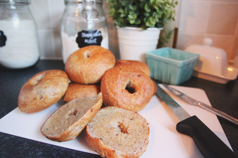 Red Onion & Chive Bagels