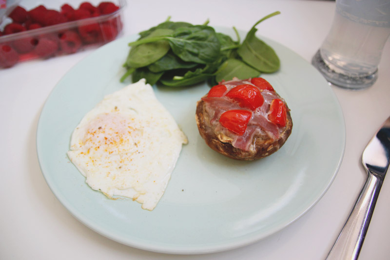 Breakfast Stuffed Mushrooms