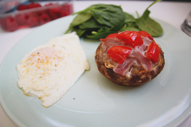 Breakfast Stuffed Mushrooms