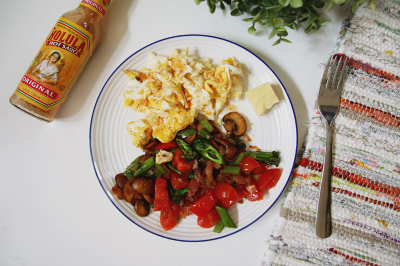 Healthy Breakfast Stirfry with Scrambled Eggs