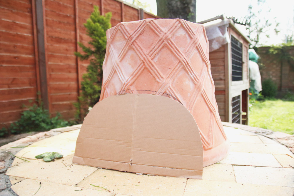 DIY: Plantpot Pizza Oven - April Everyday