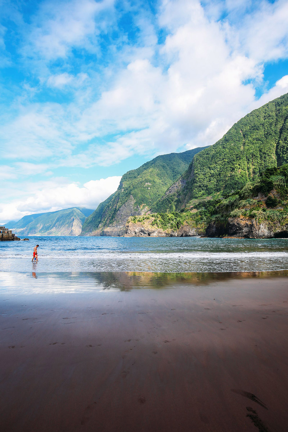 Hand Luggage Only - Madeira