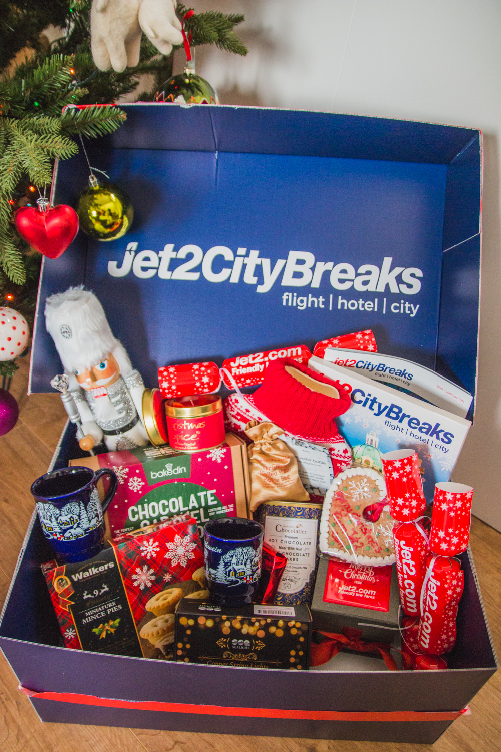 Jet2 Christmas Hamper